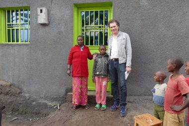 Afbeelding Jeroen bezoekt groep 1 in Rwanda 